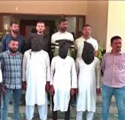 गुजरात एटीएस ने आतंकी मोहिउद्दीन के घर से जहरीला रसायन बनाने का कच्चा माल बरामद किया