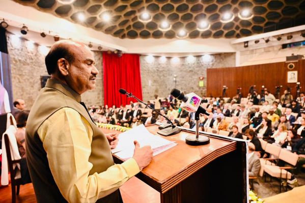 लोक सभा अध्यक्ष ने संयुक्त राष्ट्र में सुधारों का किया आह्वान