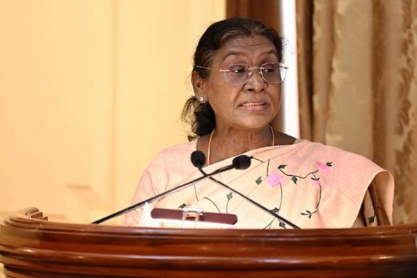  राष्ट्रपति गुरुवार से तीन दिवसीय छत्तीसगढ़, तेलंगाना और आंध्र प्रदेश के दौरे पर