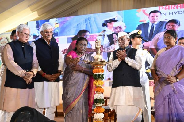 राष्ट्रपति द्रौपदी मुर्मू ने सिकंदराबाद में दूसरे भारतीय कला महोत्सव का उद्घाटन किया