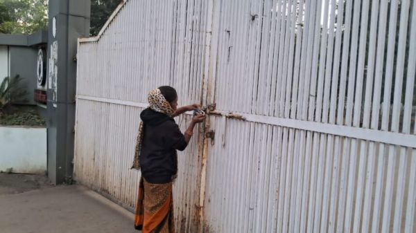 कोरबा : एसईसीएल-कुसमुंडा प्रभावित महिलाओं का अनिश्चितकालीन आंदोलन शुरू, प्रशासन पर वादाखिलाफी का आरोप