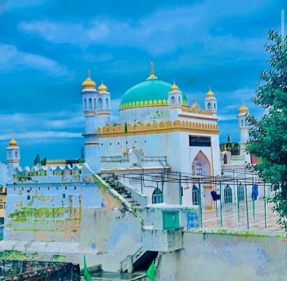 संभल के शाही जामा मस्जिद-हरिहर मंदिर विवाद पर अब 8 जनवरी को सुनवाई