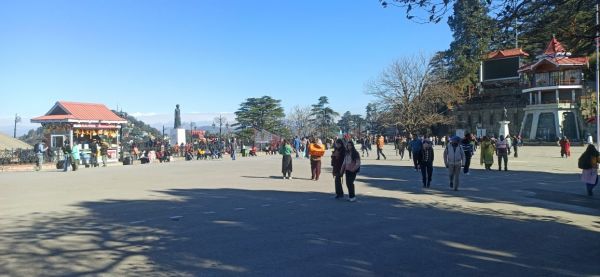 हिमाचल में बर्फबारी की संभावना, मनाली में रही सीजन की सबसे सर्द रात