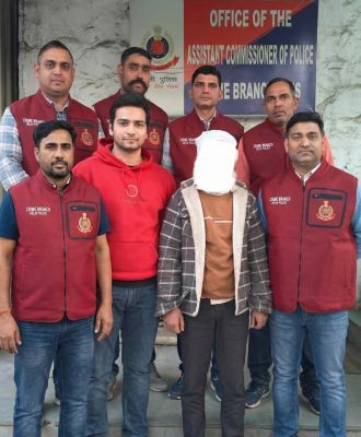 पुलिस कमिश्नरों को भेजे गए धमकी भरे ईमेल का खुलासा, युवक गिरफ्तार