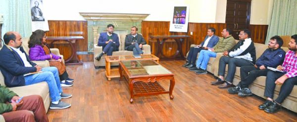 अवैध अतिक्रमण के खिलाफ एक्शन में डीएम