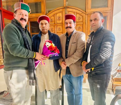 हिमाचल प्रदेश कबड्डी संघ के पदाधिकारियों ने प्रोफेसर धूमल से की शिष्टाचार भेंट