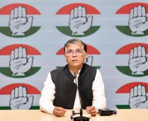 कांग्रेस ने संभल के सीजेएम के तबादले पर सुप्रीम कोर्ट से स्वतः संज्ञान लेने की मांग की