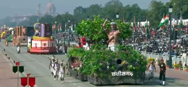 दिल्ली के कर्तव्य पथ पर गूंजा छत्तीसगढ़ के जनजातीय शौर्य का इतिहास