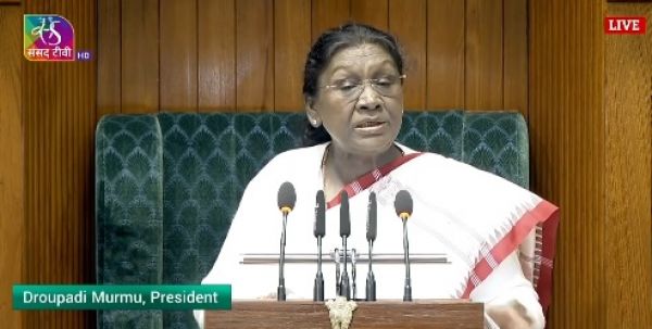 आतंकवाद पर भारत संदेश, जवाब दृढ़ और निर्णायक होगा : राष्ट्रपति मुर्मु