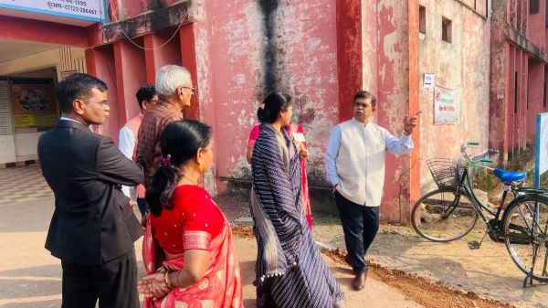 धमतरी कन्या महाविद्यालय को जल्द मिलेंगी नई शैक्षणिक एवं खेल सुविधाएं