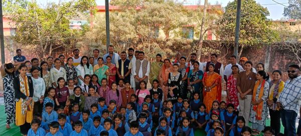  गुरुकुल महिला महाविद्यालय की एनएसएस इकाई द्वारा ग्राम तुता में आयोजित सात दिवसीय विशेष शिविर ने समाज सेवा और जन-जागरूकता की सशक्त मिसाल प्रस्तुत की