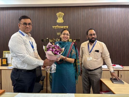 विधायक स्नेहा दुबे-पंडित ने की तहसीलदार से भेंट, नागरिकों के मुद्दों पर हुई विस्तार से चर्चा