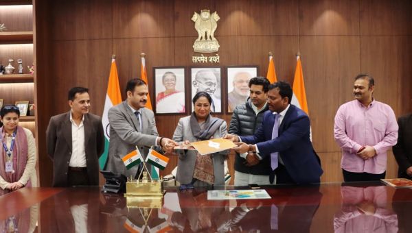 दिल्ली सरकार ने &lsquo;भारत टैक्सी&rsquo; के सहकारी मोबिलिटी प्लेटफॉर्म के साथ की साझेदारी