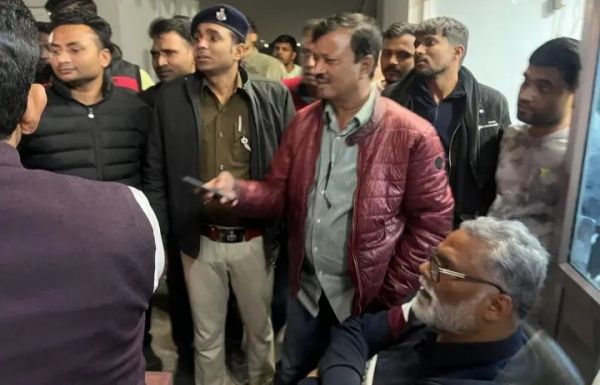 बिहार के पूर्णिया से सांसद पप्पू यादव 31 साल पुराने मामले में गिरफ्तार