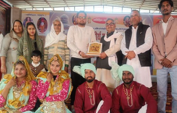 सोनीपत: लोक-आस्था, वेद&ndash;मंत्र और हरियाणवी रंग में रमा सतकुंभा धाम उत्सव