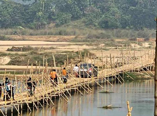 सांको जलने से चार गांवों का संपर्क टूटा, परीक्षा से पहले बढ़ी चिंता