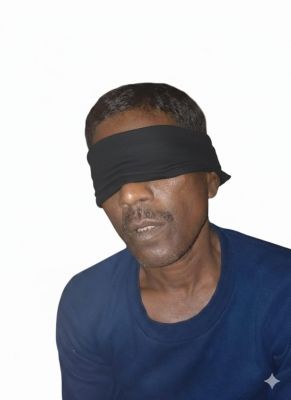 मुर्शिदाबाद में एसटीएफ की बड़ी कार्रवाई, अवैध हथियारों के साथ दो शख्स गिरफ्तार