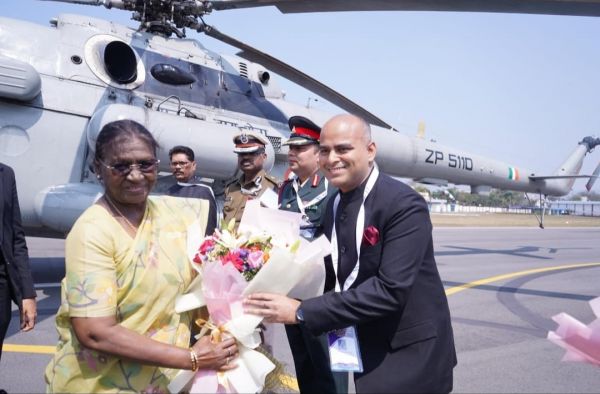 जमशेदपुर दौरे पर राष्ट्रपति द्रौपदी मुर्मू, जगन्नाथ मंदिर निर्माण स्थल पर किया भूमि पूजन