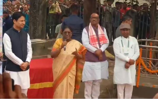 ममता सरकार के बर्ताव पर राष्ट्रपति मुर्मू ने जताई नाराजगी
