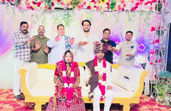 राष्ट्रीय हिंदू शेर सेना ने धूमधाम से करायी गरीब परिवार की बिटिया की शादी