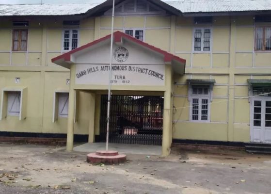 मेघालय : पूर्वी गारो हिल्स में हिंसा के दूसरे दिन कर्फ्यू में दी गई तीन घंटे की ढील