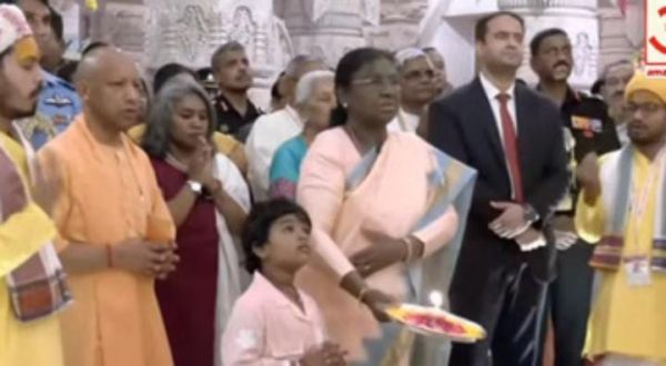 राष्ट्रपति ने श्रीराम जन्मभूमि मंदिर में स्थापित किया श्रीराम यंत्र