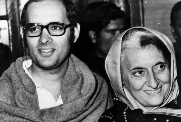 इतिहास के पन्नों में 21 मार्च : भारतीय इतिहास में इमरजेंसी का अंत और फिल्मफेयर अवॉर्ड की शुरुआत