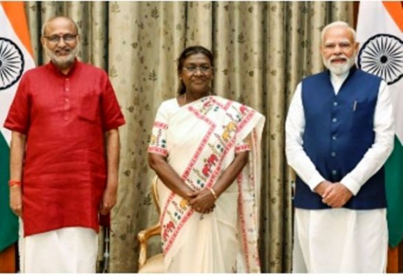 राष्ट्रपति और प्रधानमंत्री ने आंध्र प्रदेश बस हादसे पर जताया दुख, पीएमएनआरएफ से अनुग्रह राशि की घोषणा