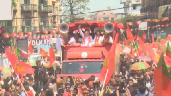 भवानीपुर में शुभेंदु अधिकारी के नामांकन से पहले अमित शाह का रोड शो