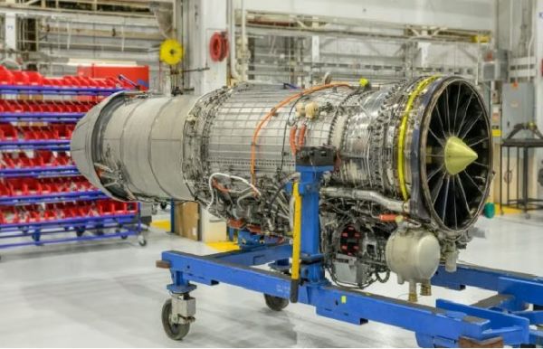 खाड़ी युद्ध के चलते अमेरिका-इजराइल से तेजस के लिए इंजन और रडार की आपूर्ति में देरी