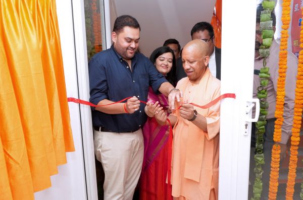 इमर्जिंग टेक्नोलॉजी को बढ़ावा देने में मददगार होगी कंप्यूटर लैब : मुख्यमंत्री योगी