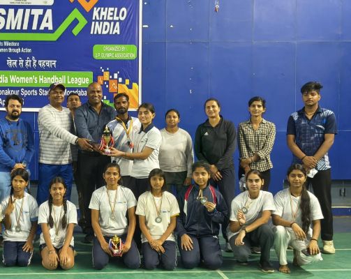 मुरादाबाद: जिला स्तरीय महिला हैंडबॉल प्रतियोगिता में विल्सोनिया स्कॉलर्स होम चैंपियन