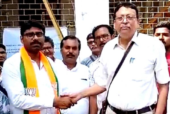 भाजपा कार्यकर्ता चंचल विश्वास ने वापस लिया निर्दलीय नामांकन