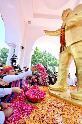 बाबा साहब की सामाजिक न्याय की लड़ाई जारी रखेगी सपा: अखिलेश यादव