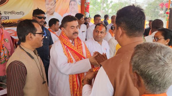 शुभेंदु अधिकारी का ममता बनर्जी पर तंज, बोले- नौकरी देना नहीं, बेचने का काम करती हैं मुख्यमंत्री