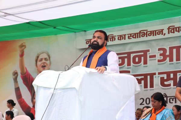 पटना में भाजपा का महिला आक्रोश सम्मेलन, मुख्यमंत्री सम्राट चौधरी ने महिला आरक्षण पर विपक्ष को घेरा