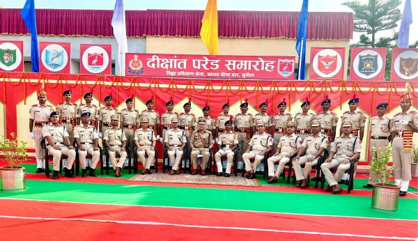 वर्दी राष्ट्र की सुरक्षा अखंडता और सम्मान का प्रतीक : डीआईजी