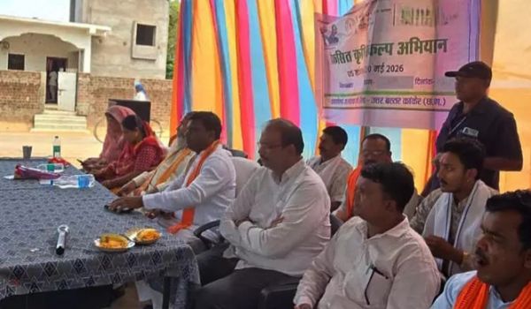 कांकेर सांसद ने मत्स्य विभाग के निरीक्षक काे लगाई फटकार, कहा-किसानाें काे याेजनाओं का लाभ नहीं मिल रहा
