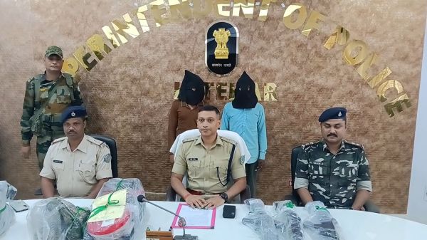 लातेहार में नक्सली संगठन जेजेएमपी के दो सदस्य हथियारों के साथ गिरफ्तार