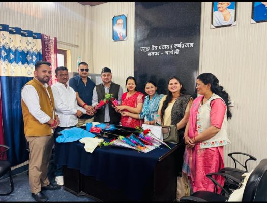 ज्योतिर्मठ के ब्लॉक प्रमुख अनून प्रमुख संगठन चमोली के निर्विरोध अध्यक्ष बने
