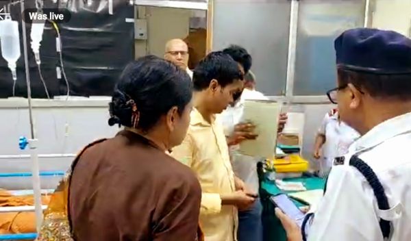 तिलजला अग्निकांड : घायलों में से कुछ की हालत नाजुक, पीड़ितों को हर संभव मदद का आश्वासन
