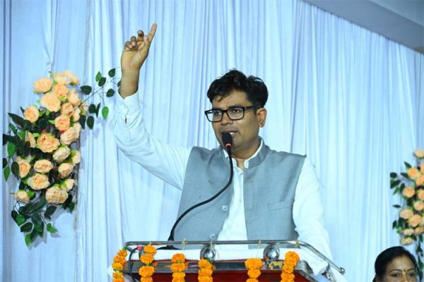 राहुल गांधी की कुल आय 11 कराेड़, विदेश यात्रा पर खर्च हुए 60 कराेड़ : वित्त मंत्री ओपी चौधरी