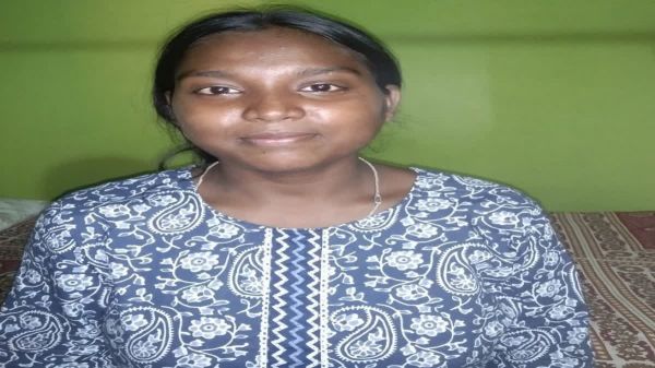 संथाली भाषा में उच्च माध्यमिक में राज्य में प्रथम बनी झाड़ग्राम की मणिमाला बेसरा
