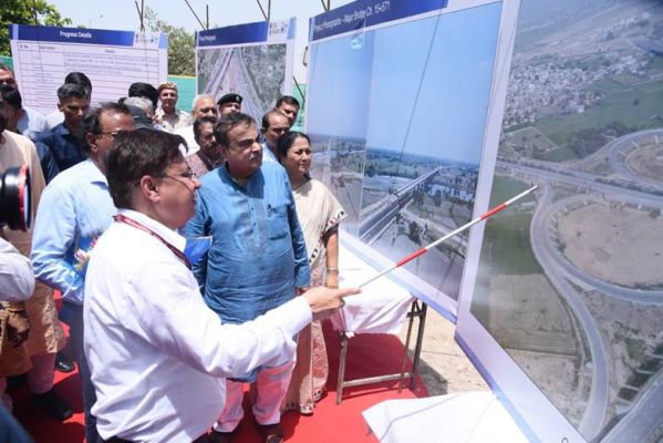 नितिन गडकरी ने किया DND-फरीदाबाद-सोहना हाईवे परियोजना का निरीक्षण
