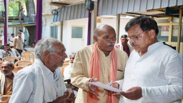 बिजली बिल वसूली में नहीं करें कोताही : ऊर्जा मंत्री तोमर