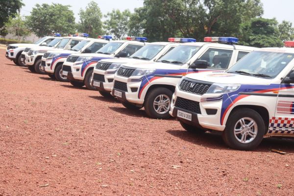 जशपुर में अत्याधुनिक आपातकालीन सेवा 'डायल-112 फेस-2 नेक्स्ट जेन' का भव्य आगाज