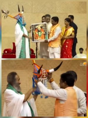 बस्तर सांसद ने आध्यात्मिक गुरु श्रीश्री रविशंकर से की भेंट, &lsquo;गौर मुकुट&rsquo; से किया अभिनंदन
