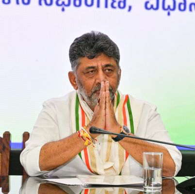 गांधी परिवार के विश्वास और मार्गदर्शन ने मेरी राजनीतिक यात्रा को दिशा दी : डी.के.शिवकुमार