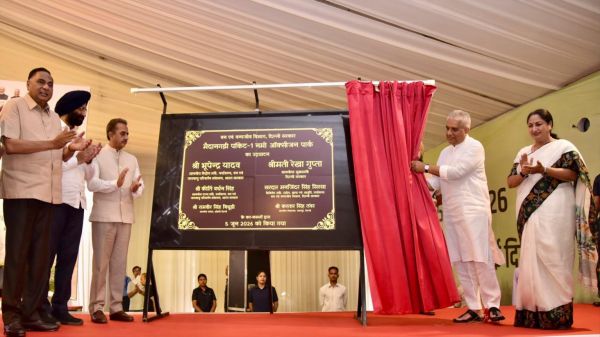 विश्व पर्यावरण दिवस पर केंद्र और राज्य सरकार द्वारा शुरू की गई प्रमुख हरित पहलों के तहत दिल्ली को 18 नए नमो ऑक्सीजन पार्क मिले।