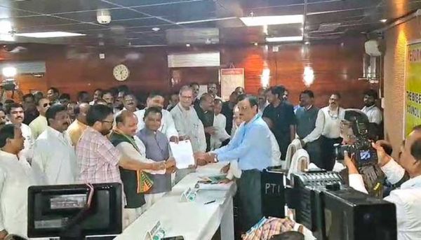 राज्यसभा उपचुनाव: भाजपा प्रत्याशी देबाशीष सामंतराय ने किया नामांकन